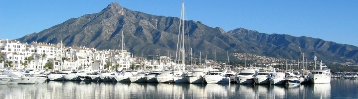 gift shopping and corporate events, holiday things to do in spain, 