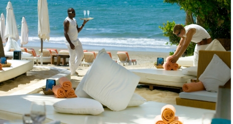 Beach bar experience at nicky beach marbella white parties