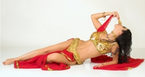 belly pole dance schools in spain, original gifts vouchers for expat women