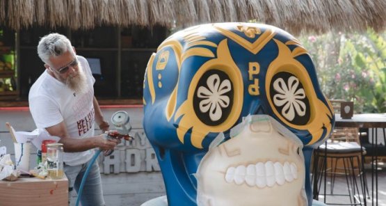 Artistic Live Performance